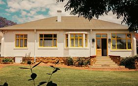 Fishbird Art Deco Villa